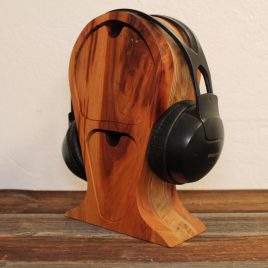 Kopfhörerständer aus Eiche/Multiplex und Pflaumen-Holz 