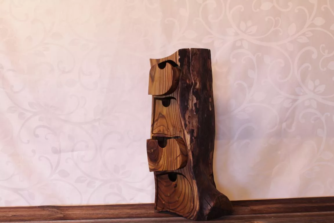 Kästchen aus Esche mit Geheimfach – Holzdesign Zaus
