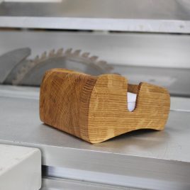 Zettelbox aus Eiche ohne Stift