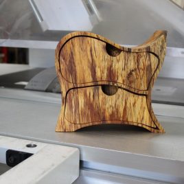 Kästchen aus gestockter Buche